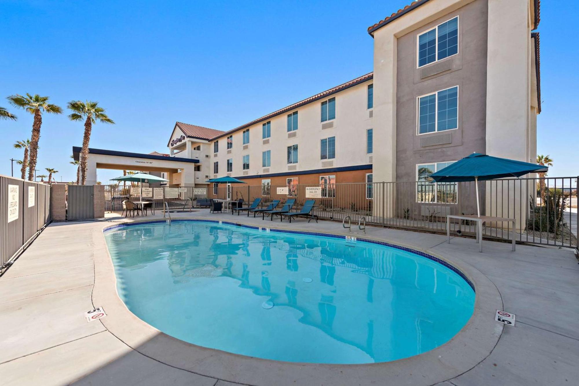 Hampton Inn By Hilton Calexico Εξωτερικό φωτογραφία